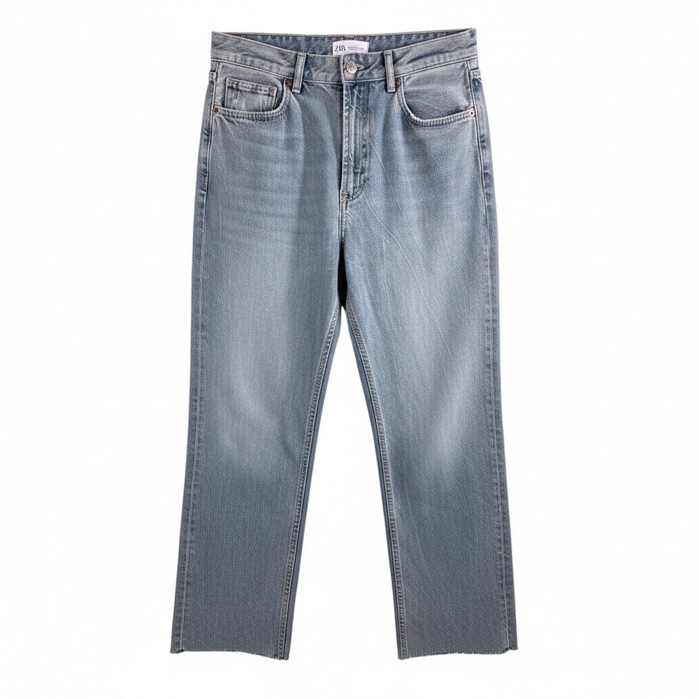 Zara High Rise Straight Leg Jeans Light Wash Blue Raw Hem Size 6